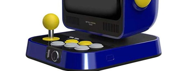 卡普空 CAPCOM 推出「RETRO STATION」经典怀旧游戏主机：自带显示屏+街机摇杆